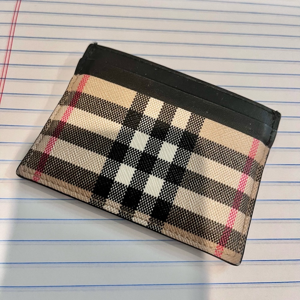 Burberry classic check print card case 100% Authentic